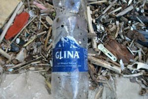 Mljet, 23. studenoga 2010. - naplavljeni otpad na mljetskim plažama